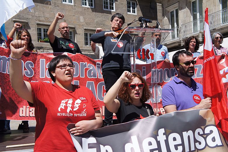 2016 05 01 ManifaPrimeiroMaioVigo51.JPG